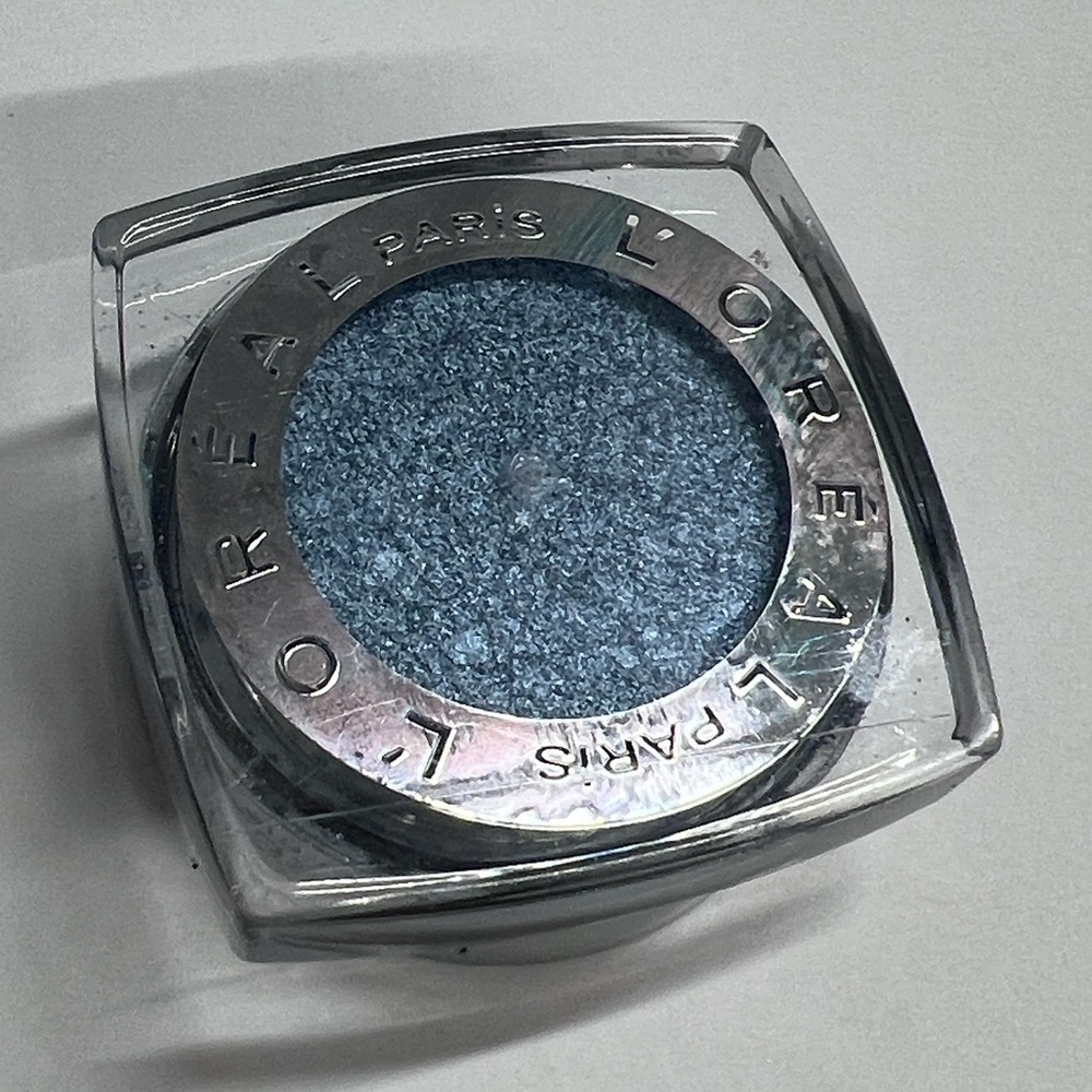 L’Oréal Guilded Envy Timeless Blue Spark Infalible 24 hr Eyeshadow Pot